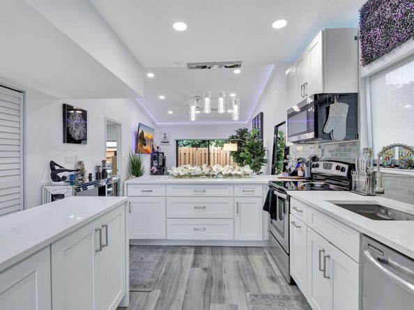 2320 NW 37th Avenue D29, Coconut Creek FL 33066