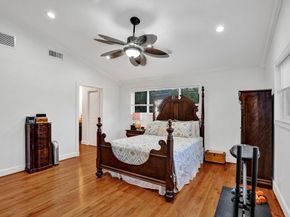 408 NE 9th Ave, Fort Lauderdale FL 33301