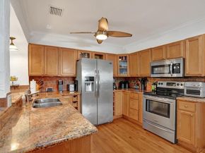 408 NE 9th Ave, Fort Lauderdale FL 33301