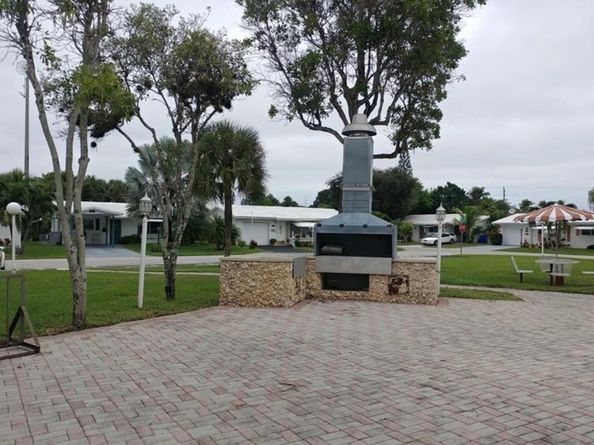 2851 E Golf Blvd 206, Pompano Beach FL 33064