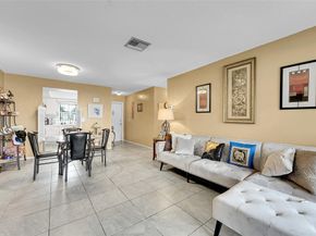 2769 Ashley Dr West Unit F, West Palm Beach FL 33415