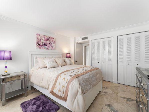 5600 N Flagler Drive 605, West Palm Beach FL 33407