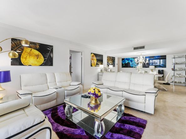 5600 N Flagler Drive 605, West Palm Beach FL 33407