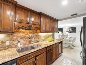 5600 N Flagler Drive 605, West Palm Beach FL 33407