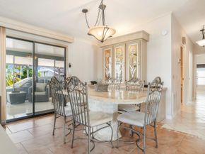 8560 SW 20th St, Davie FL 33324