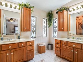 8560 SW 20th St, Davie FL 33324