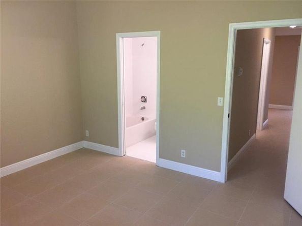 9845 NW 56th Pl 9845, Coral Springs FL 33076