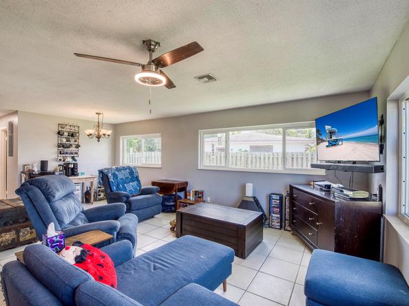 3406 Capri Road, Palm Beach Gardens FL 33410