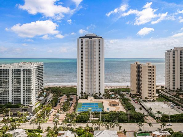 3000 N Ocean Drive 17d, Riviera Beach FL 33404
