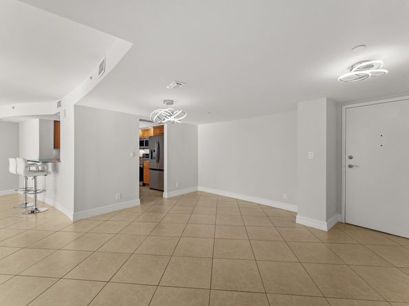 3000 N Ocean Drive 17d, Riviera Beach FL 33404