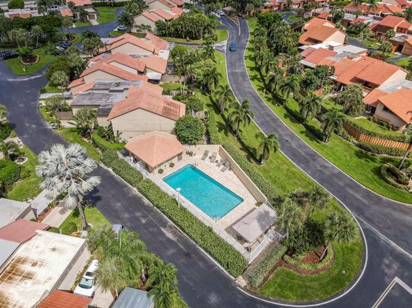 11135 Oakdale Road, Boynton Beach FL 33437