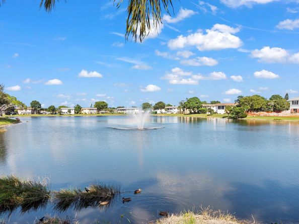 20 Sussex A, West Palm Beach FL 33417