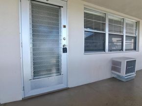 20 Sussex A, West Palm Beach FL 33417