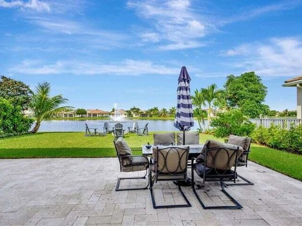 2914 Bellarosa Circle, Royal Palm Beach FL 33411