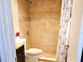 102 Easthampton E E, West Palm Beach FL 33417