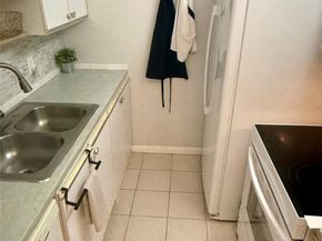 2 Newport A 2, Deerfield Beach FL 33442