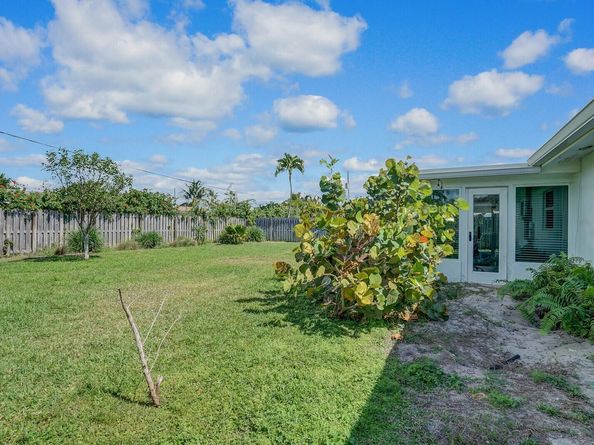 455 NE 34th Street, Boca Raton FL 33431
