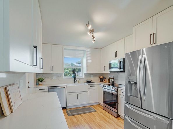 455 NE 34th Street, Boca Raton FL 33431