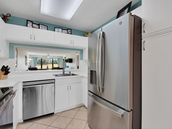 4708 Lucerne Lakes Boulevard E 104, Lake Worth FL 33467