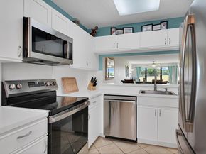 4708 Lucerne Lakes Boulevard E 104, Lake Worth FL 33467