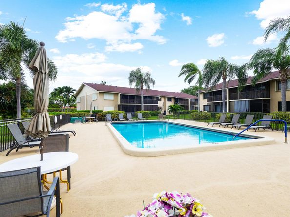 160 SE 7th Street 408, Deerfield Beach FL 33441