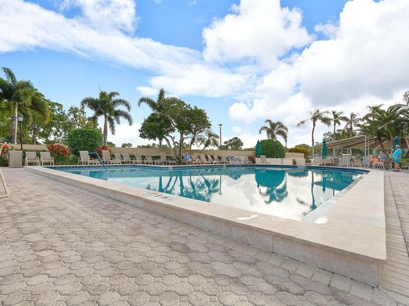 5054 Golfview Court 1525, Delray Beach FL 33484