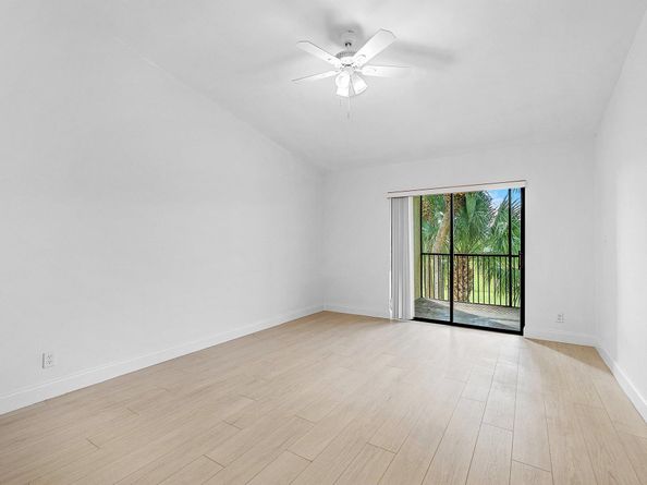 5054 Golfview Court 1525, Delray Beach FL 33484