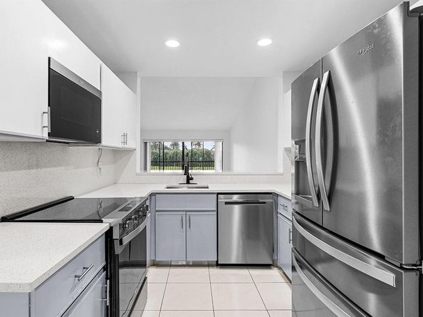 5054 Golfview Court 1525, Delray Beach FL 33484