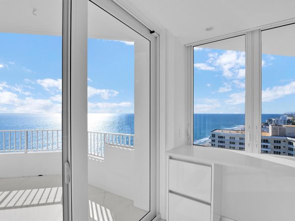 550 S Ocean Boulevard Ph06, Boca Raton FL 33432