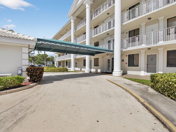 6193 Balboa Circle 403, Boca Raton FL 33433