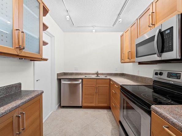 1505 N Riverside Drive 405, Pompano Beach FL 33062