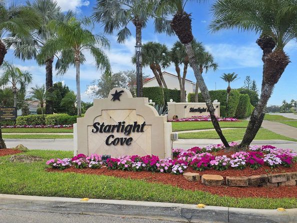 12374 Pleasant Green Way, Boynton Beach FL 33437