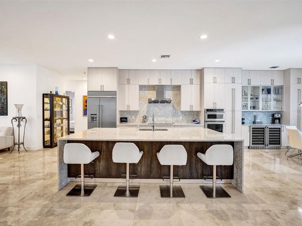 517 NE 11th Ave, Fort Lauderdale FL 33301