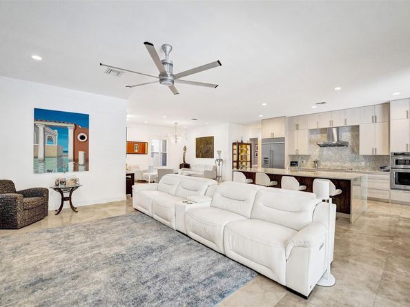 517 NE 11th Ave, Fort Lauderdale FL 33301