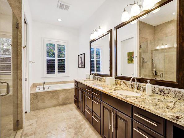 517 NE 11th Ave, Fort Lauderdale FL 33301