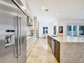 517 NE 11th Ave, Fort Lauderdale FL 33301