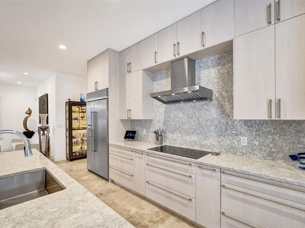 517 NE 11th Ave, Fort Lauderdale FL 33301