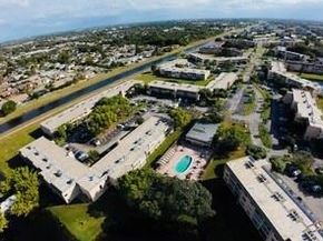 9101 Sunrise Lakes Blvd 203, Sunrise FL 33322