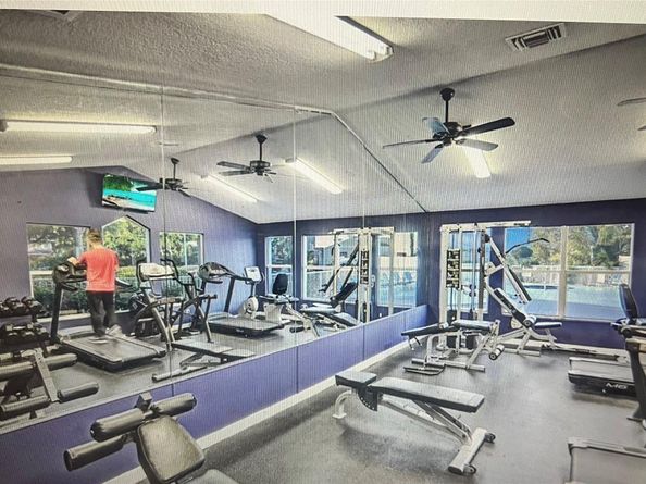 3405 NW 44th St 205, Lauderdale Lakes FL 33309