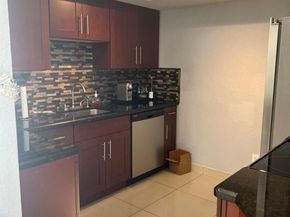 3405 NW 44th St 205, Lauderdale Lakes FL 33309