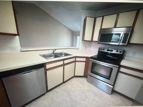 3405 NW 44th St 205, Lauderdale Lakes FL 33309