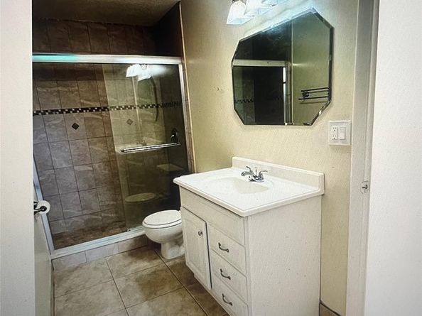 3405 NW 44th St 205, Lauderdale Lakes FL 33309