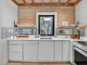 215 N Seacrest Circle, Delray Beach FL 33444