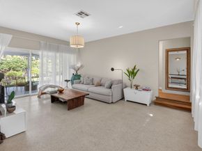 215 N Seacrest Circle, Delray Beach FL 33444