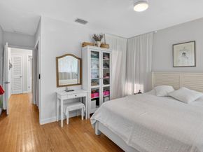 215 N Seacrest Circle, Delray Beach FL 33444