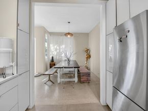 215 N Seacrest Circle, Delray Beach FL 33444