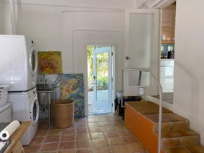 215 N Seacrest Circle, Delray Beach FL 33444