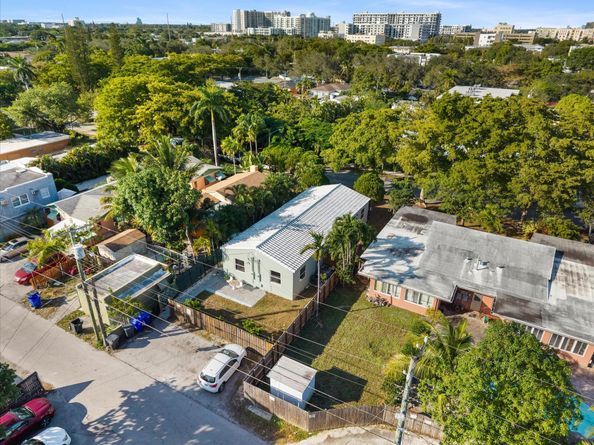 1928 Adams St, Hollywood FL 33020