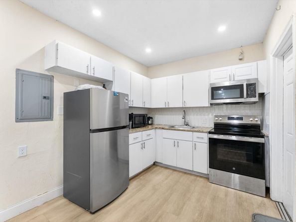 1928 Adams St, Hollywood FL 33020