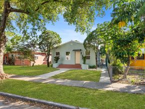 1928 Adams St, Hollywood FL 33020